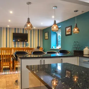  Holiday home Larpool Mews United Kingdom